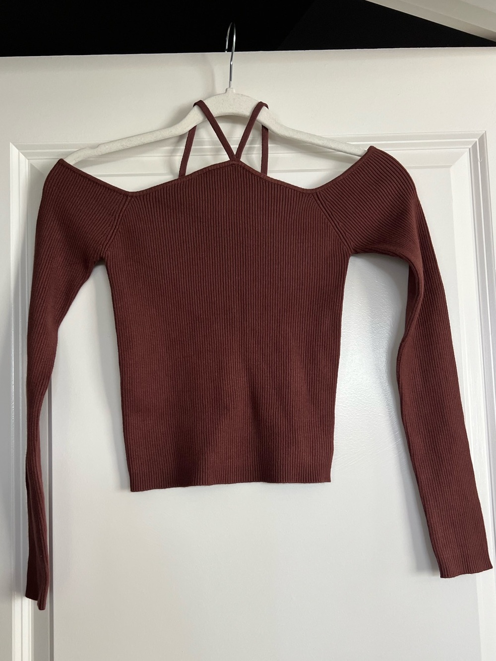 - DISSH Gianna brown Ribbed Top - Picture 4 of 6